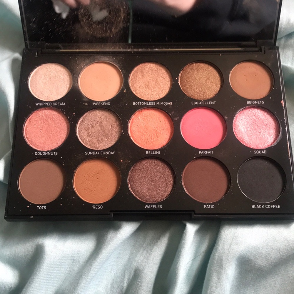 Morphe brunch babe palette
